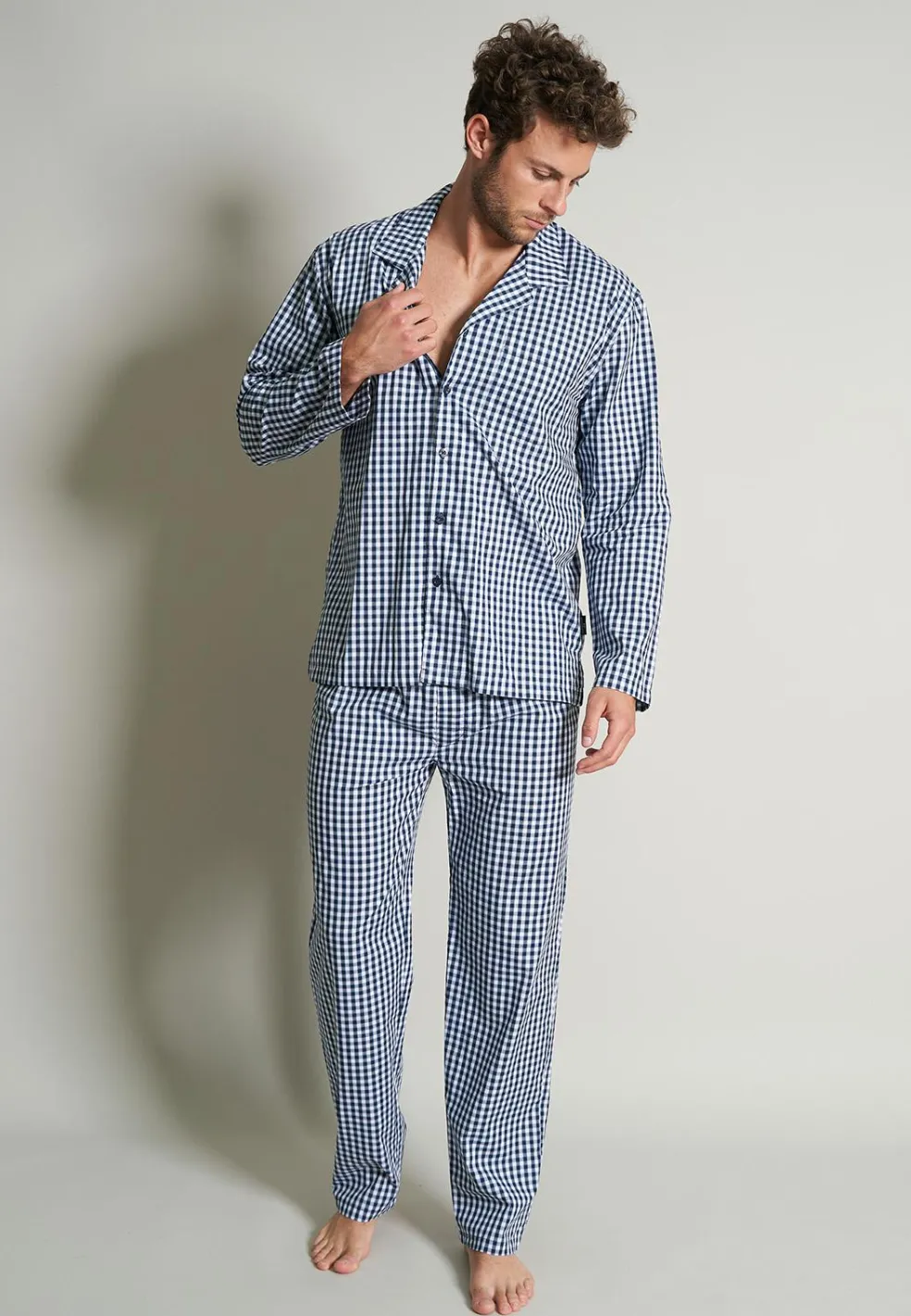 Gotzburg heren pyjama met knoopjes, donkerblauw geruit