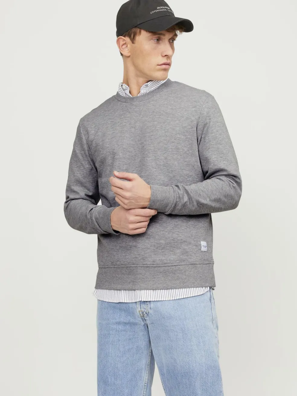 JACK & JONES Basic sweat crew neck regular fit, heren sweatshirt katoenmengsel met O-hals, lichtgrijs melange