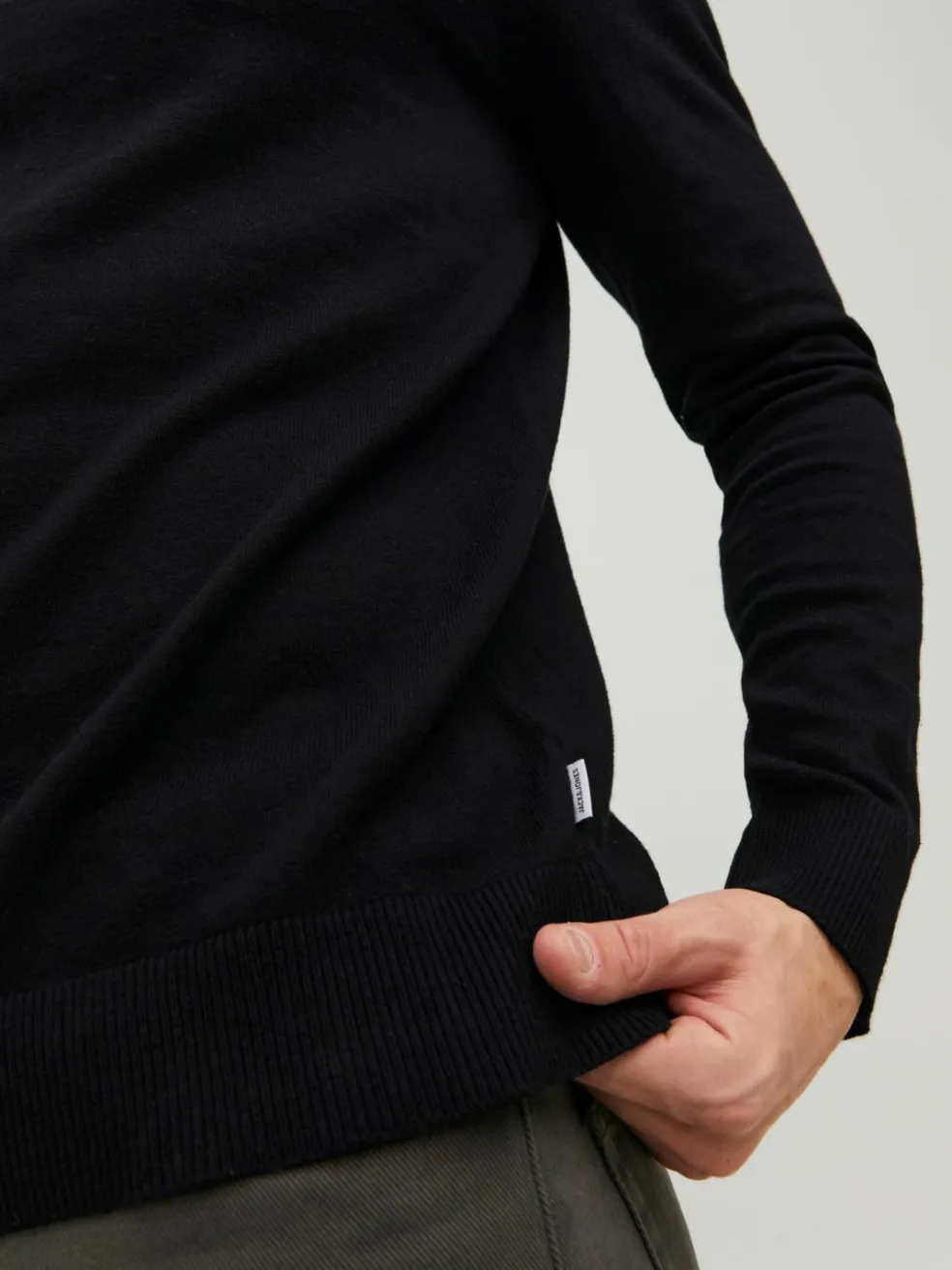 JACK & JONES Emil knit crew neck slim fit, heren pullover viscosemengsel met O-hals, zwart